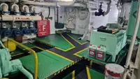 Navire d'approvisionnement à vendre