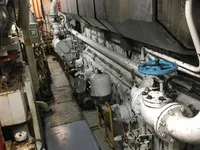 Navire de recherche à vendre
