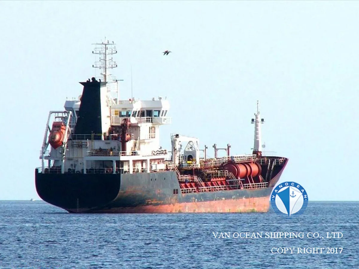 Pétrolier / chimiquier à vendre