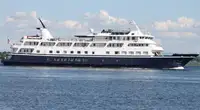 Navire à passagers à vendre
