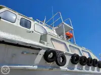 Bateau de transport d'équipage à vendre