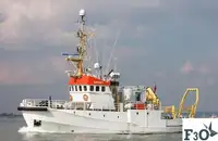 Navire d'enquête à vendre