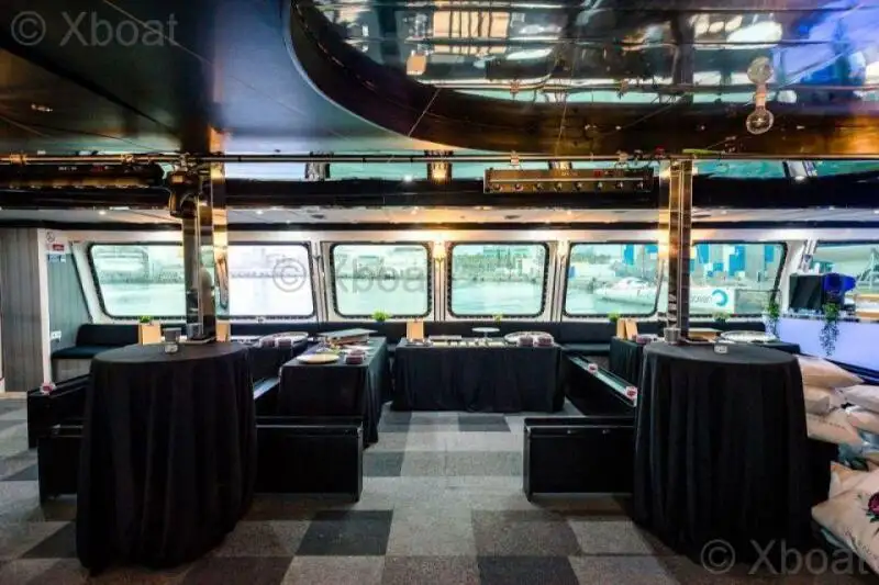 Navire de croisière à vendre