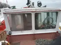 Bateaux de travail à vendre
