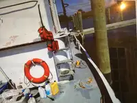 Navire de ravitaillement à vendre