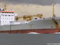 Navire frigorifique à vendre