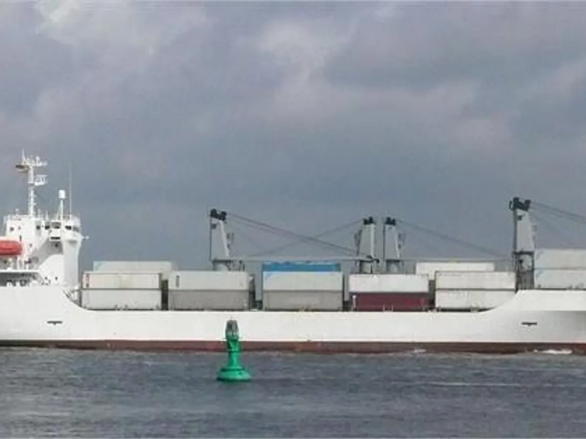 Navire frigorifique à vendre