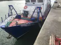 Bateaux de travail à vendre