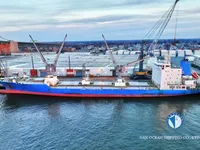 Navire frigorifique à vendre