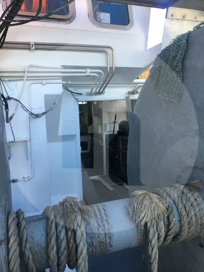 Chalutier à flottaison à vendre