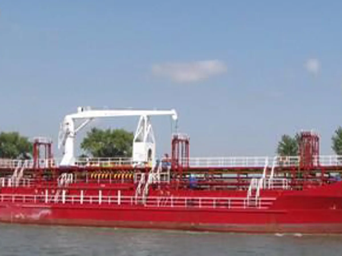 Pétrolier / chimiquier à vendre