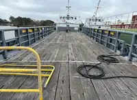 Bateau de transport d'équipage à vendre