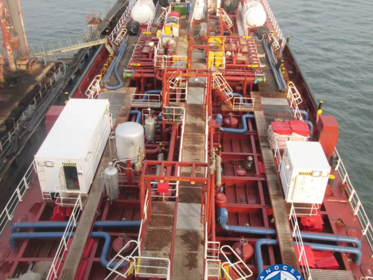 Pétrolier / chimiquier à vendre