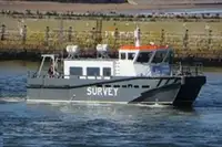 Navire d'enquête à vendre