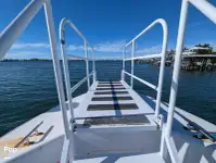 Navire mixte (croisière et transport de marchandises) à vendre