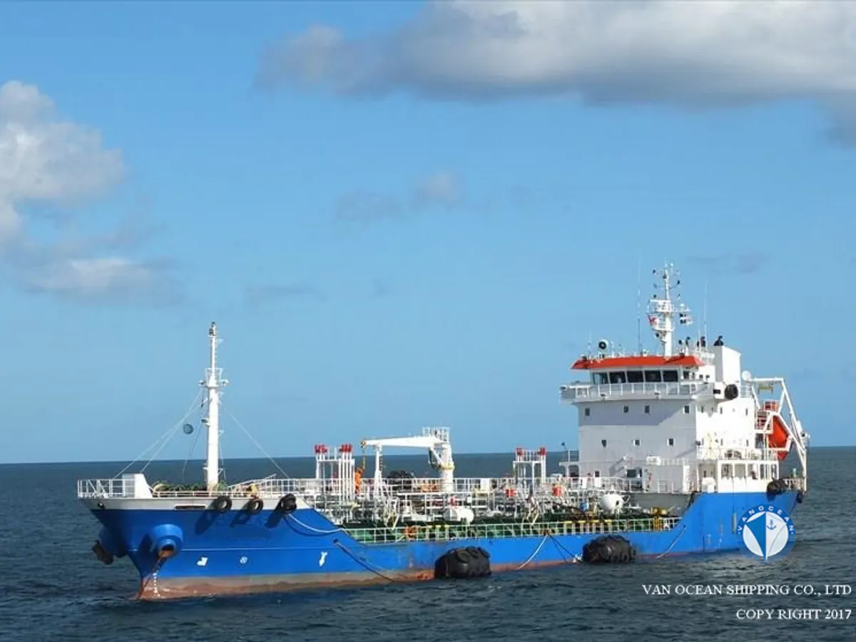 Pétrolier / chimiquier à vendre