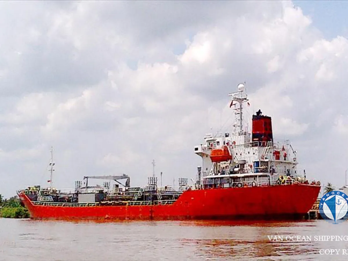 Pétrolier / chimiquier à vendre