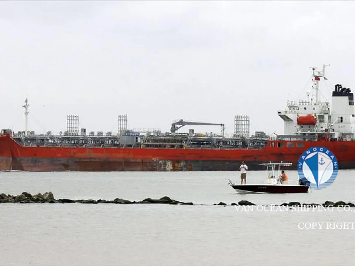Pétrolier / chimiquier à vendre