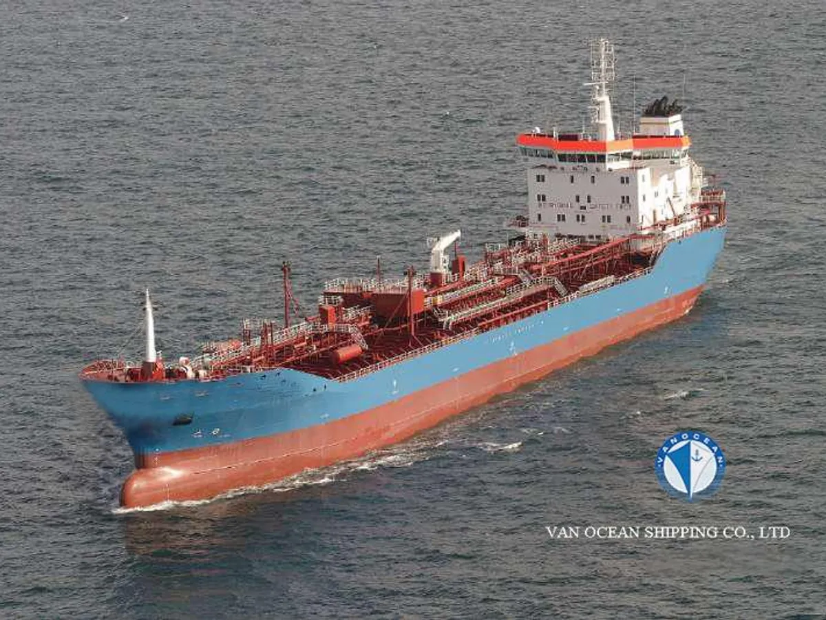 Pétrolier / chimiquier à vendre