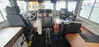 Navire porte-conteneurs à vendre