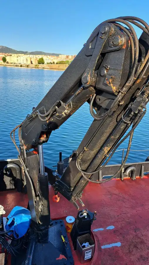 Bateaux de travail à vendre