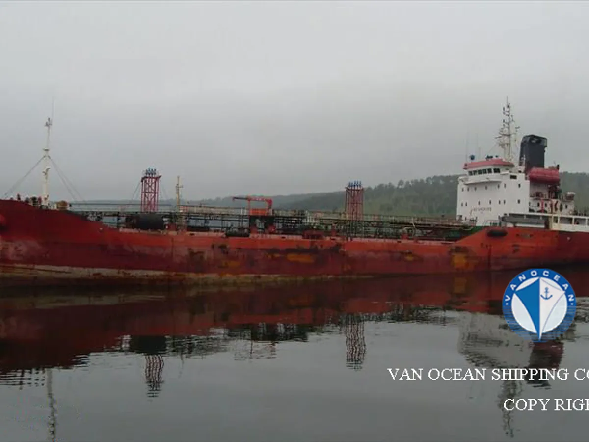 Pétrolier / chimiquier à vendre