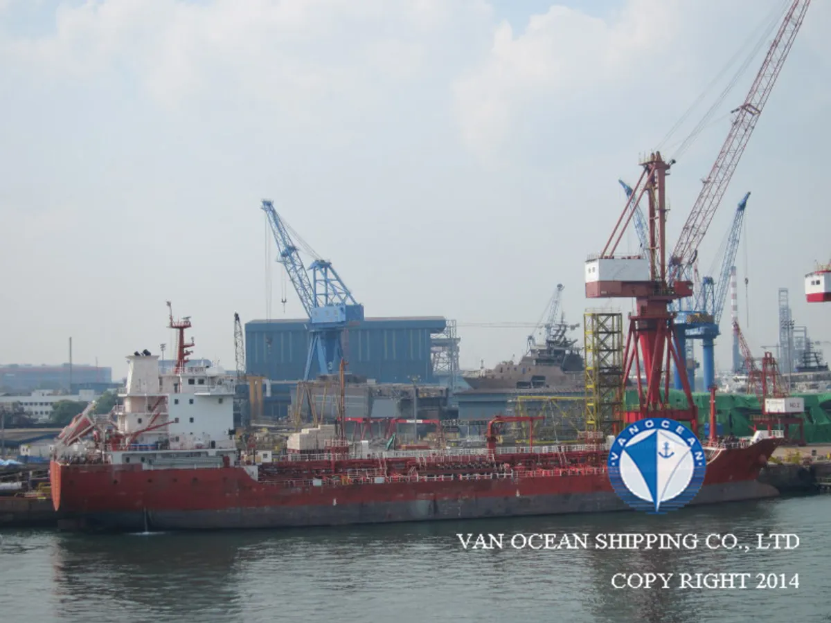 Pétrolier / chimiquier à vendre