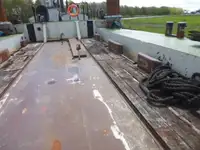 Bateaux de travail à vendre