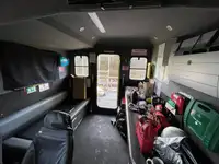 Navire porte-conteneurs à vendre