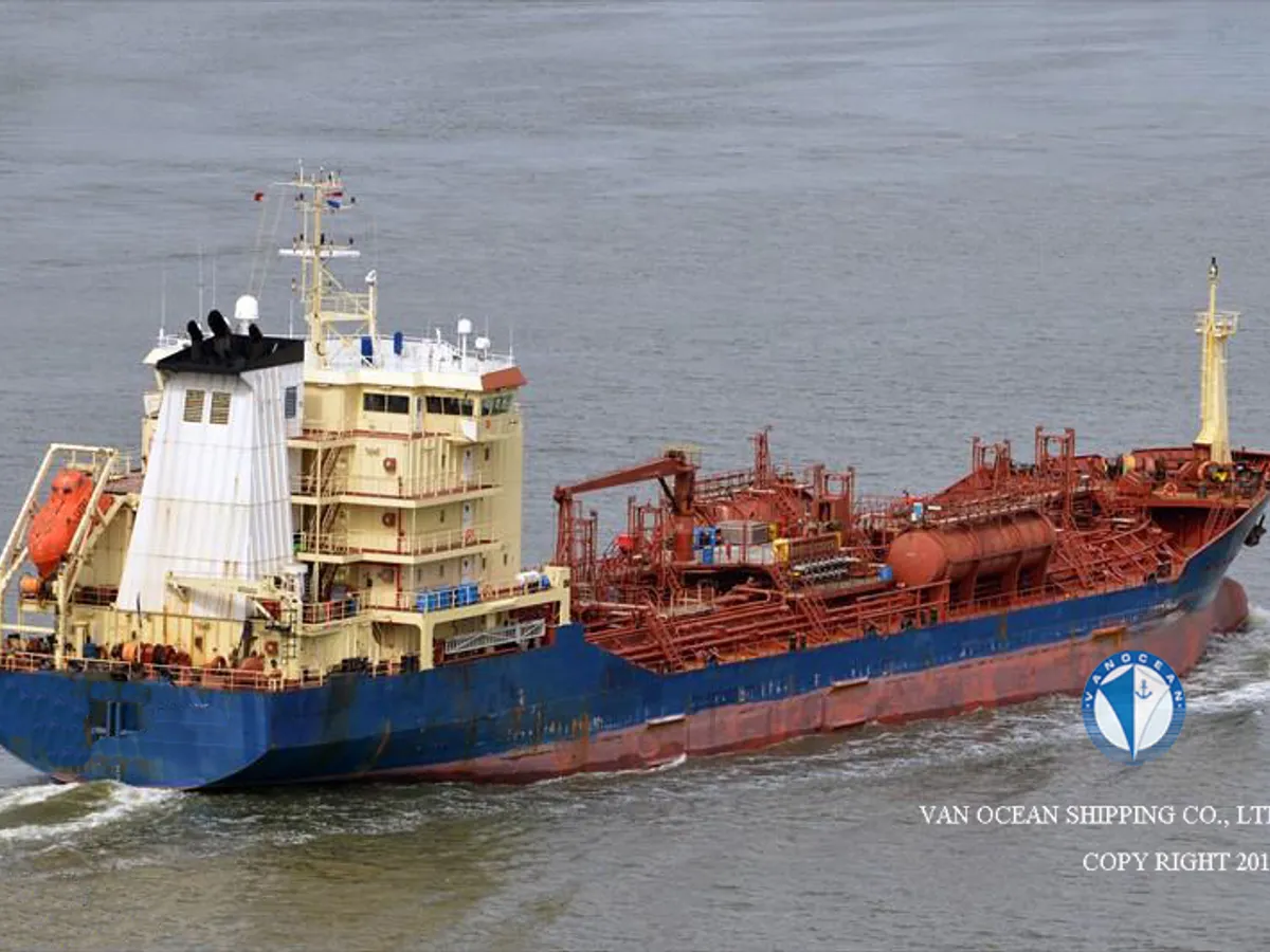 Pétrolier / chimiquier à vendre