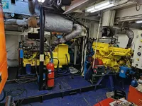 Navire d'approvisionnement à vendre