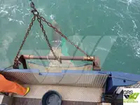 Navire d'arpentage à vendre