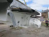 Bateau pneumatique semi-rigide à vendre