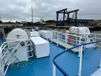 Bateau patrouilleur à vendre