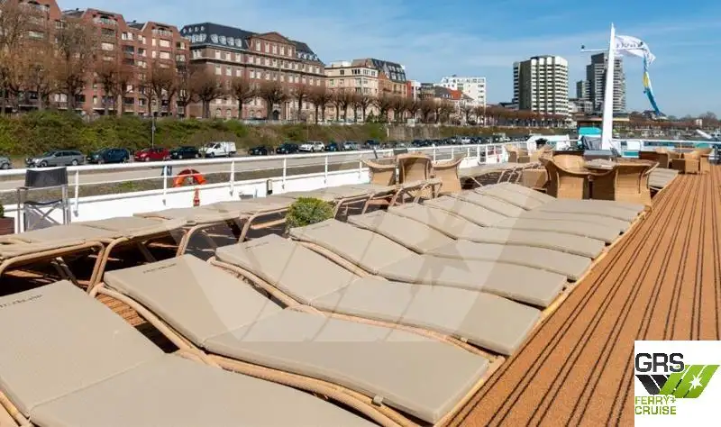 Navire de croisière à vendre