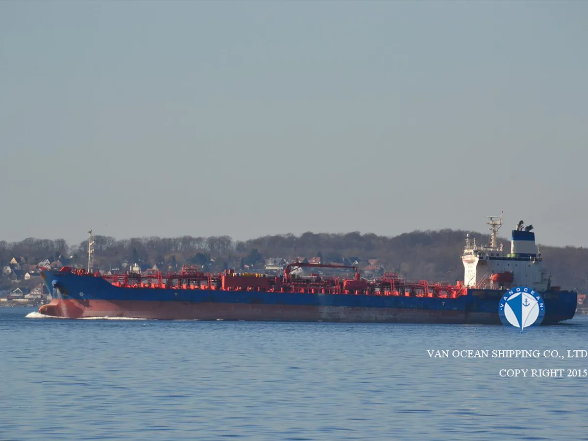 Pétrolier / chimiquier à vendre
