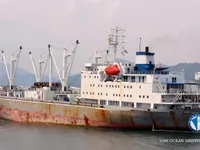Navire frigorifique à vendre