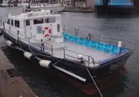 Bateaux de travail à vendre