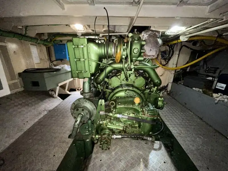 Bateaux de travail à vendre