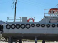 Bateau de transport d'équipage à vendre