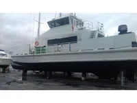 Bateau de transport d'équipage à vendre