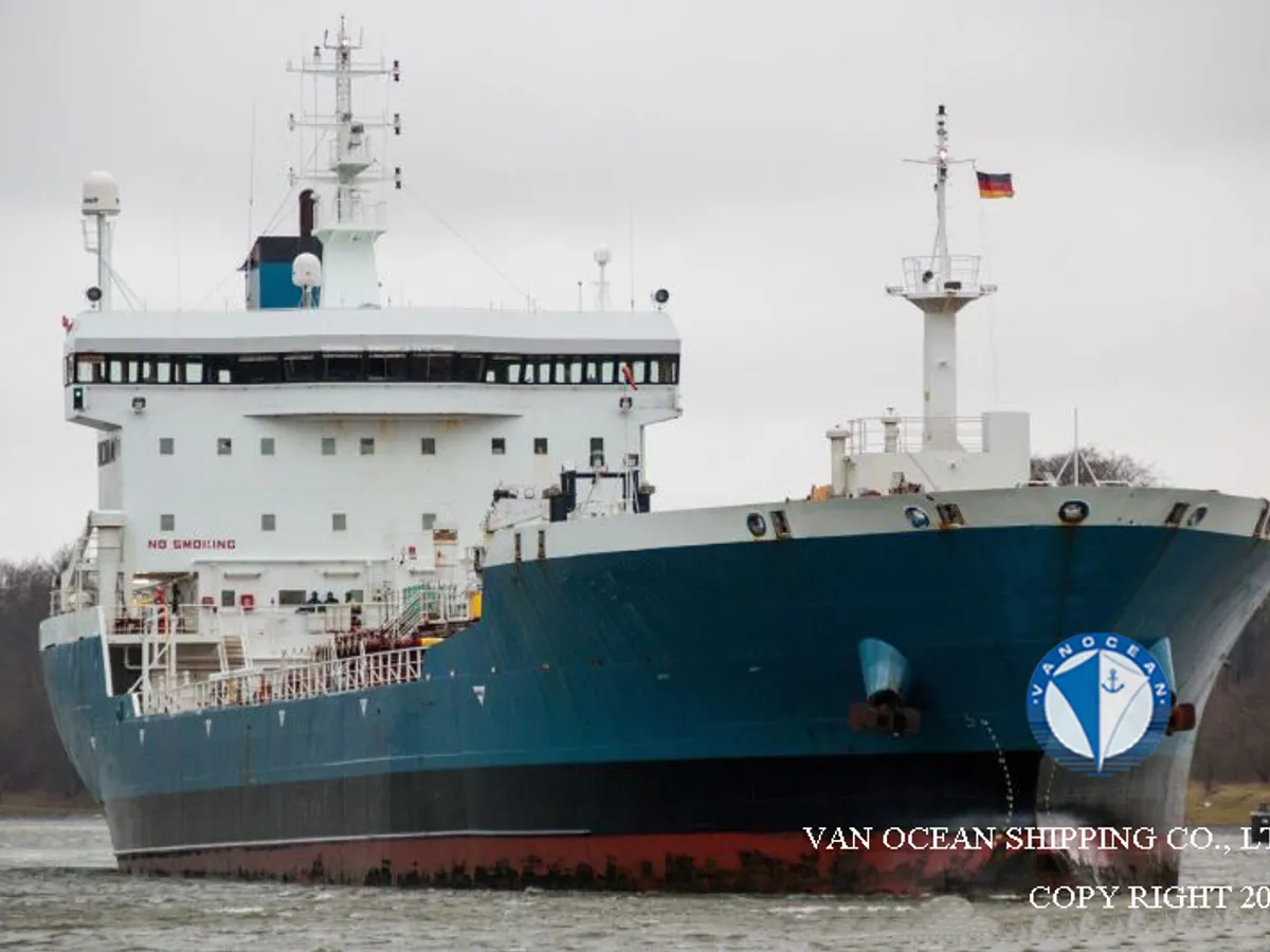 Pétrolier / chimiquier à vendre