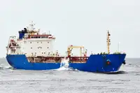 Oil/Chemical tanker à vendre