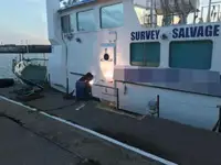Bateaux de travail à vendre