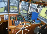 Bateaux de travail à vendre