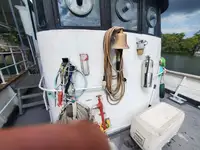 Bateau patrouilleur à vendre