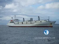 Navire frigorifique à vendre