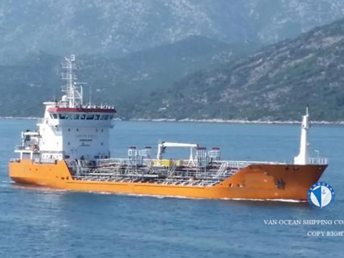 Pétrolier / chimiquier à vendre