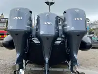 Bateau pneumatique semi-rigide à vendre