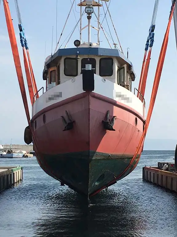 Bateaux de travail à vendre
